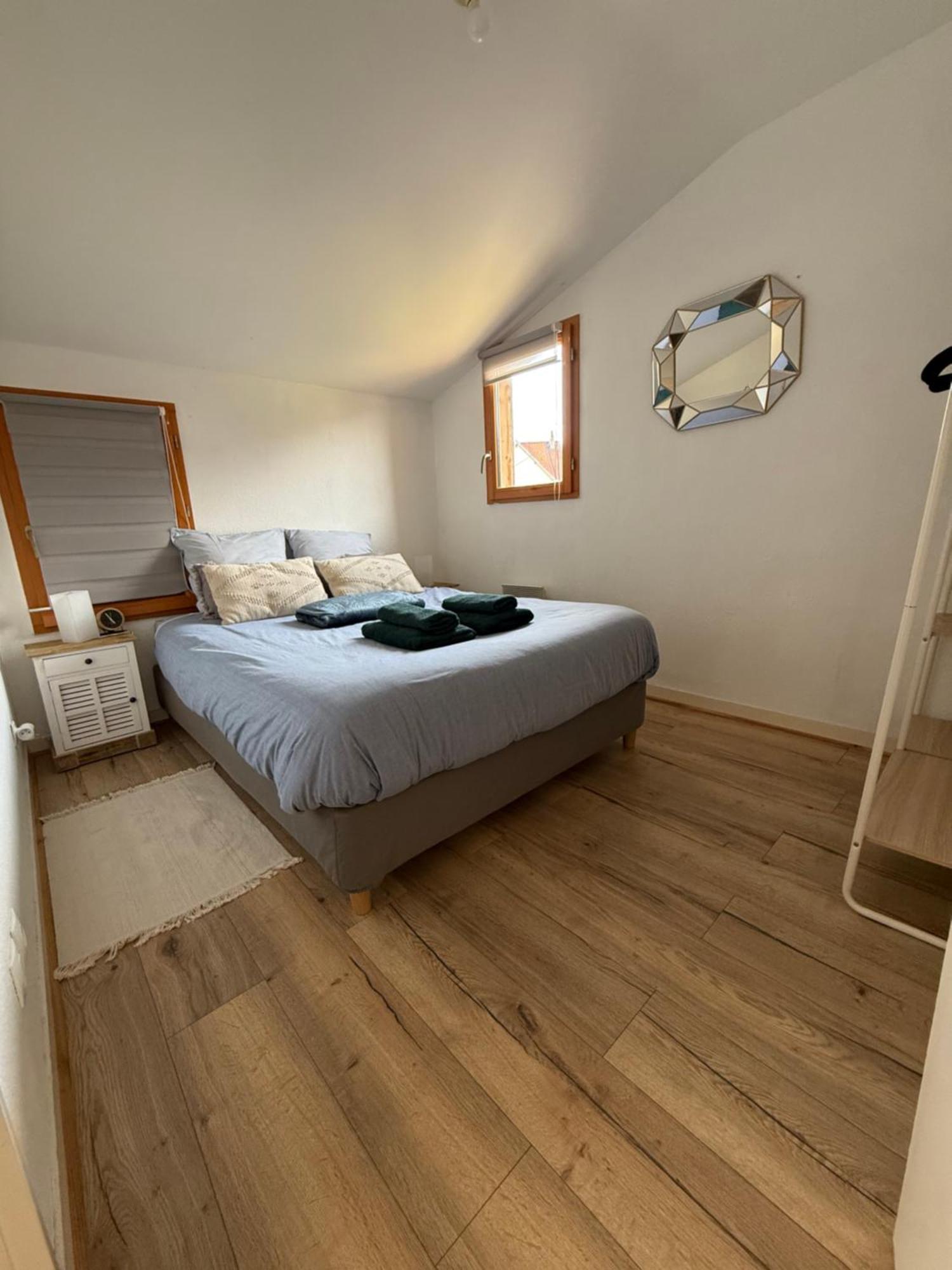 Maison Bois Village - 4 Personnes Holiday home *